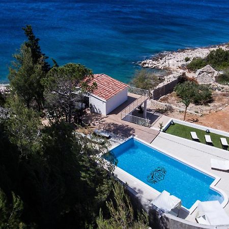 Villa Mendes Zastražišće 외부 사진