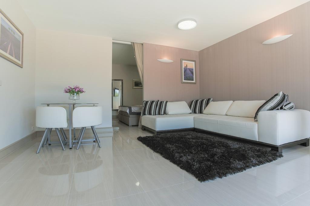 Villa Mendes Zastražišće 외부 사진